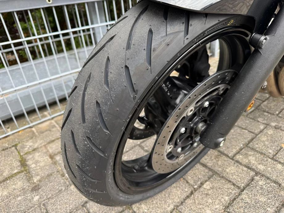 Angebot Yamaha XJR 1300 Bild 9: Angebot Yamaha XJR 1300