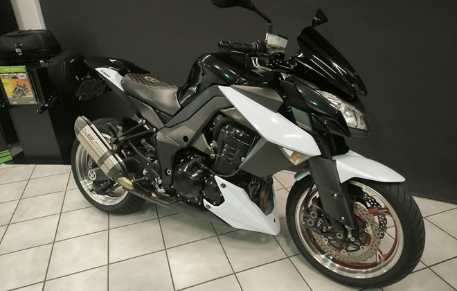 Kawasaki Z1000
