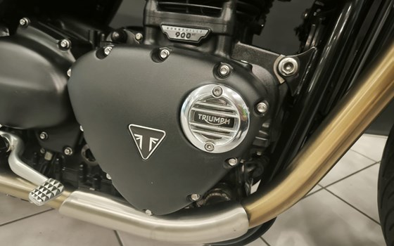 Gebrauchtmotorrad Triumph Street Twin - Bild 11