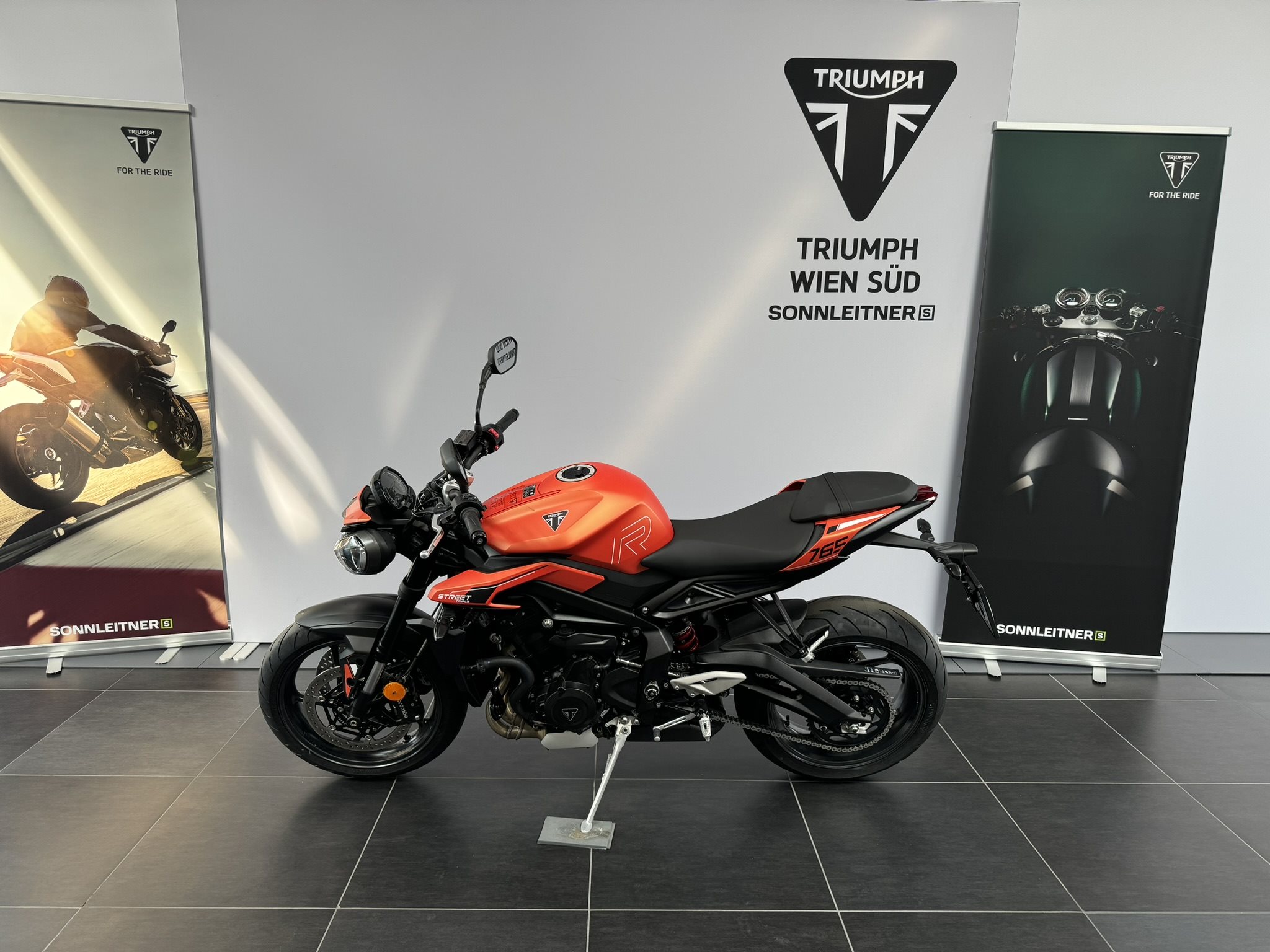Triumph Street Triple 765 R A2