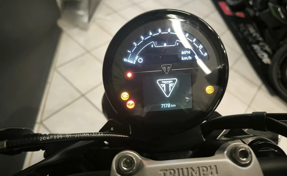 Angebot Triumph Trident 660 Bild 8: Angebot Triumph Trident 660