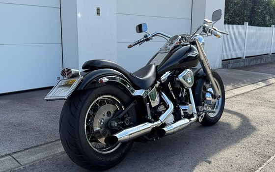 Gebrauchtmotorrad Harley-Davidson Softail Heritage Classic FLSTC - Bild 16 Gebrauchtmotorrad Harley-Davidson Softail Heritage Classic FLSTC - Bild 16