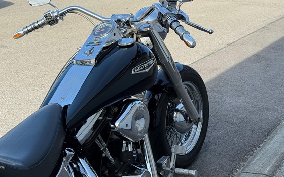 Gebrauchtmotorrad Harley-Davidson Softail Heritage Classic FLSTC - Bild 7 Gebrauchtmotorrad Harley-Davidson Softail Heritage Classic FLSTC - Bild 7