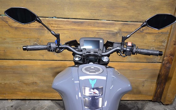 Motorrad Occasion Yamaha MT-125 - Bild 3