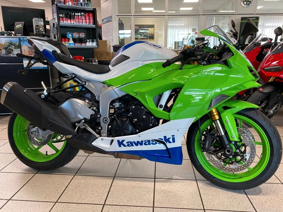 Angebot Kawasaki Ninja ZX-6R 40th Anniversary Edition Bild 1: Angebot Kawasaki Ninja ZX-6R 40th Anniversary Edition