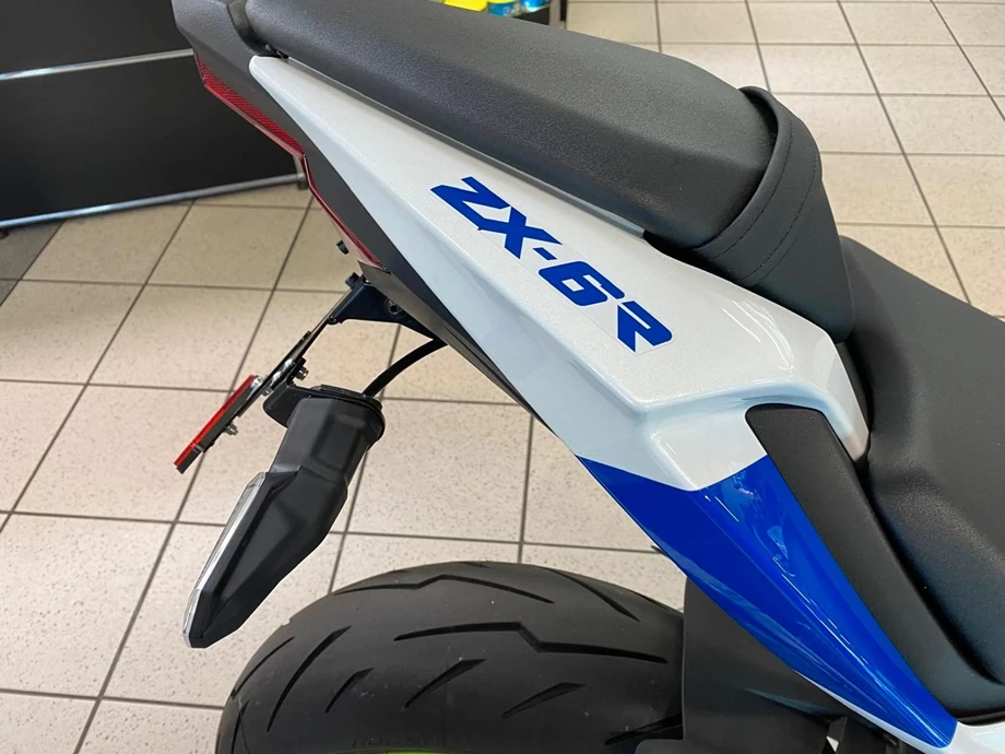 Angebot Kawasaki Ninja ZX-6R 40th Anniversary Edition Bild 7: Angebot Kawasaki Ninja ZX-6R 40th Anniversary Edition