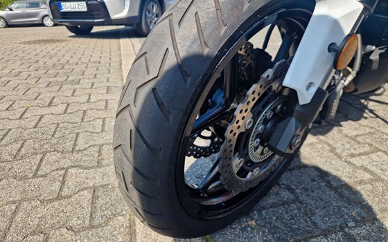 Gebrauchtmotorrad Kawasaki Versys 650 - Bild 8