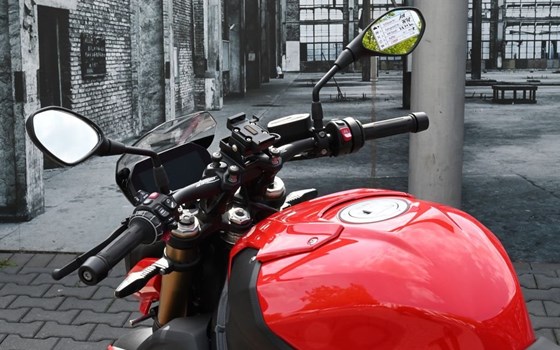 Gebrauchtmotorrad BMW S 1000 R - Bild 8