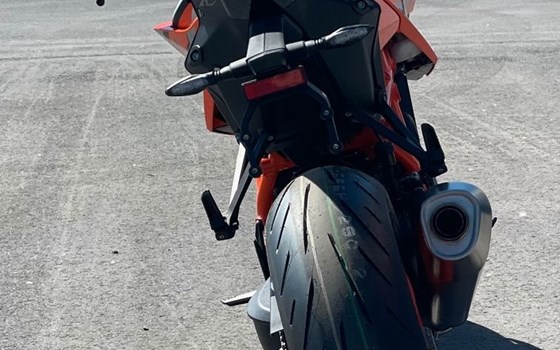 Neufahrzeug KTM 1290 Super Duke R EVO - Bild 10