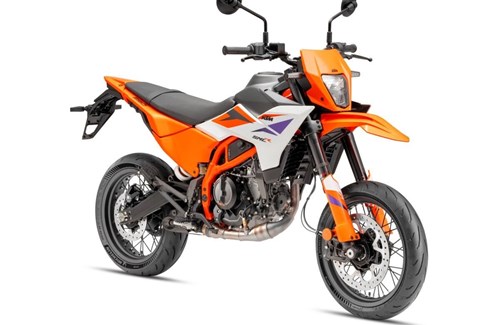 Neumotorrad KTM 390 SMC R