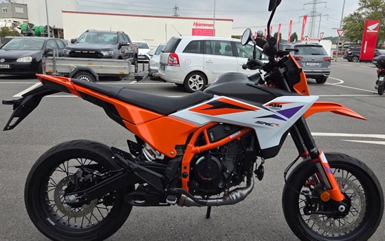 Neufahrzeug KTM 390 SMC R - Bild 3