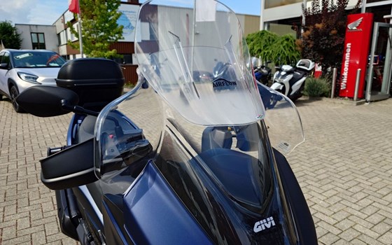 Gebrauchtmotorrad Suzuki Burgman 400 - Bild 13