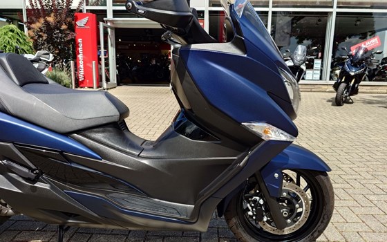 Gebrauchtmotorrad Suzuki Burgman 400 - Bild 3