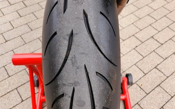 Gebrauchtmotorrad Ducati Streetfighter 848 - Bild 11 Gebrauchtmotorrad Ducati Streetfighter 848 - Bild 11