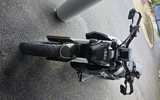 Gebrauchtmotorrad Benda LFC 700 - Bild 1 Gebrauchtmotorrad Benda LFC 700 - Bild 1