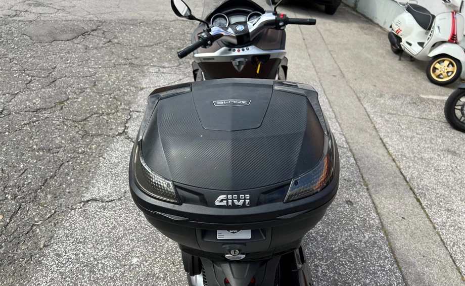 Angebot Piaggio X10 350 i.e. Bild 4: Angebot Piaggio X10 350 i.e.