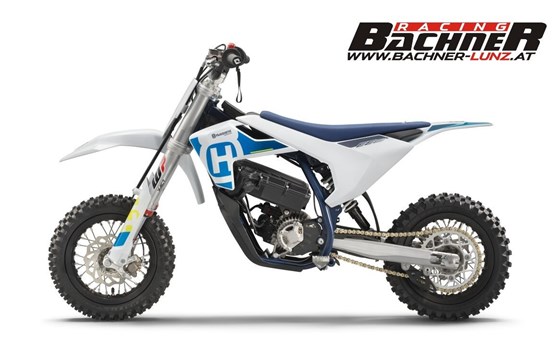 Neufahrzeug Husqvarna EE 3 - Bild 1 Neufahrzeug Husqvarna EE 3 - Bild 1