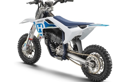 Neufahrzeug Husqvarna EE 3 - Bild 3 Neufahrzeug Husqvarna EE 3 - Bild 3