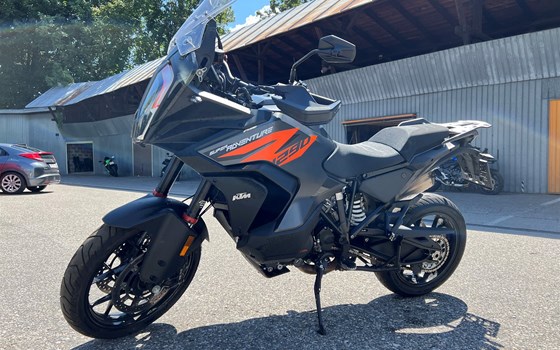 Gebrauchtmotorrad KTM 1290 Super Adventure S - Bild 1 Gebrauchtmotorrad KTM 1290 Super Adventure S - Bild 1
