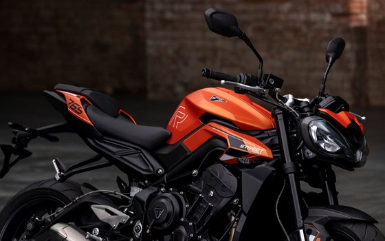 Neufahrzeug Triumph Street Triple 765 R A2 - Bild 17