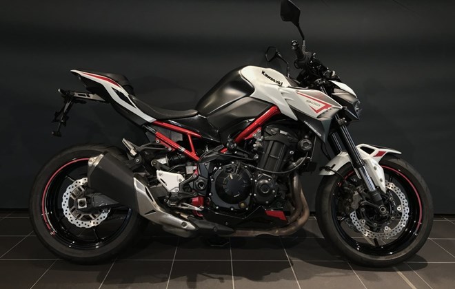 Kawasaki Z900