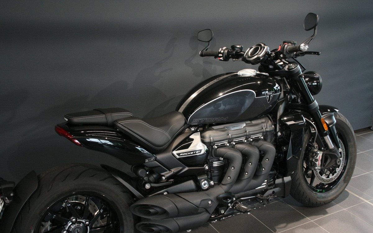 Angebot Triumph Rocket 3 Storm R