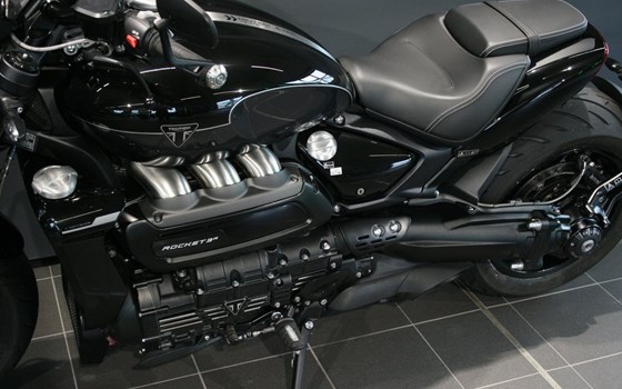 Gebrauchtmotorrad Triumph Rocket 3 Storm R - Bild 7