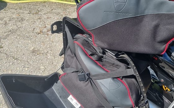 Gebrauchtmotorrad Ducati Multistrada 1200 S - Bild 11