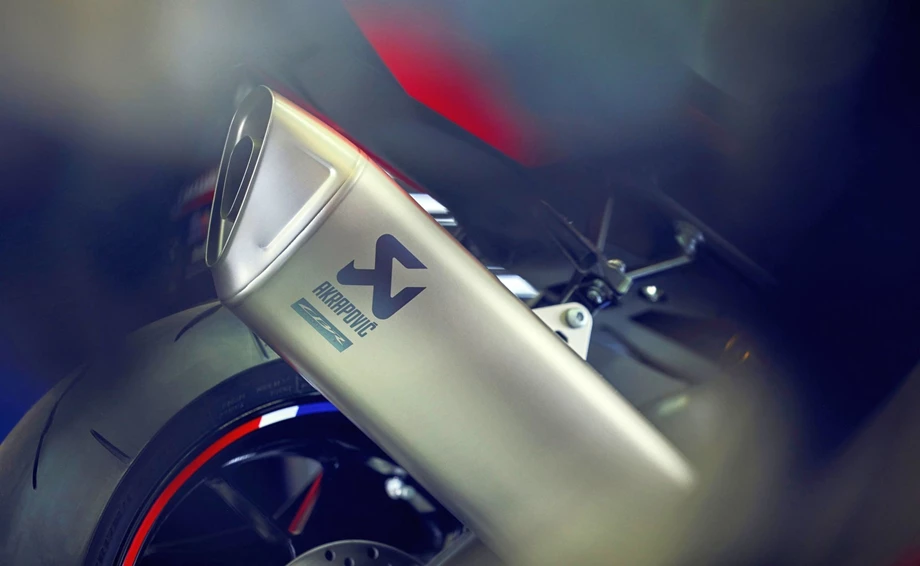 Angebot Honda CBR1000RR-R Fireblade SP Bild 5: Angebot Honda CBR1000RR-R Fireblade SP