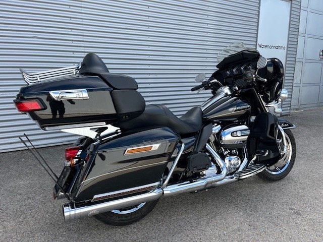 Harley-Davidson Touring Electra Glide Ultra Limited FLHTK (Vivid Black) - Bild 7