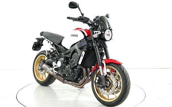 Motorrad Occasion Yamaha XSR900 - Bild 2