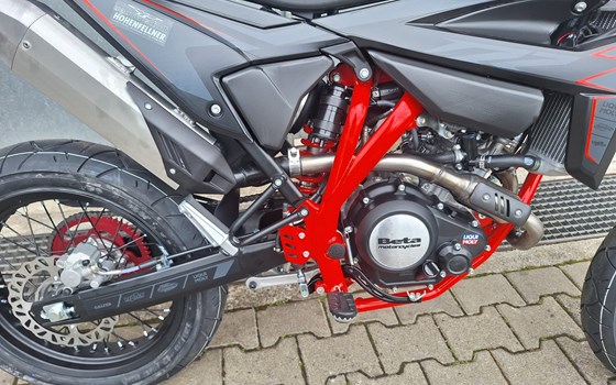 Neufahrzeug Beta RR 4T 125 R - Bild 5 Neufahrzeug Beta RR 4T 125 R - Bild 5