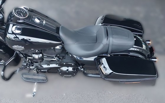 Gebrauchtmotorrad Harley-Davidson Touring Road King Special FLHRXS - Bild 10 Gebrauchtmotorrad Harley-Davidson Touring Road King Special FLHRXS - Bild 10