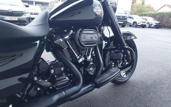 Gebrauchtmotorrad Harley-Davidson Touring Road King Special FLHRXS - Bild 13