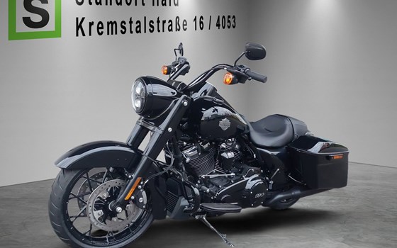 Gebrauchtmotorrad Harley-Davidson Touring Road King Special FLHRXS - Bild 2 Gebrauchtmotorrad Harley-Davidson Touring Road King Special FLHRXS - Bild 2