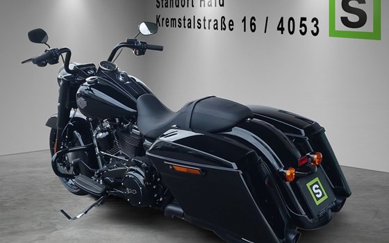 Gebrauchtmotorrad Harley-Davidson Touring Road King Special FLHRXS - Bild 3