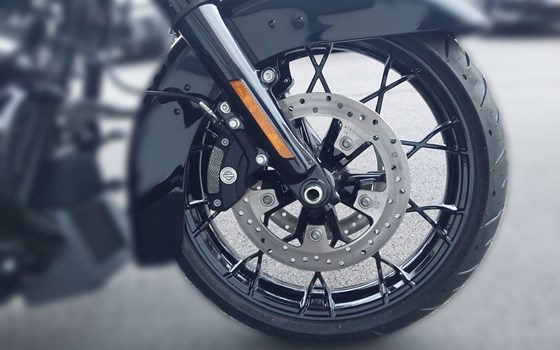 Gebrauchtmotorrad Harley-Davidson Touring Road King Special FLHRXS - Bild 6