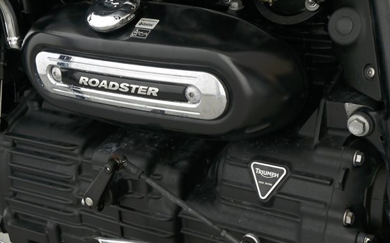 Gebrauchtmotorrad Triumph Rocket III Roadster - Bild 13