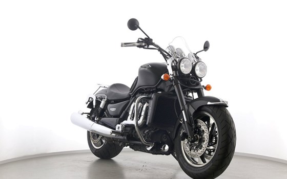 Gebrauchtmotorrad Triumph Rocket III Roadster - Bild 2