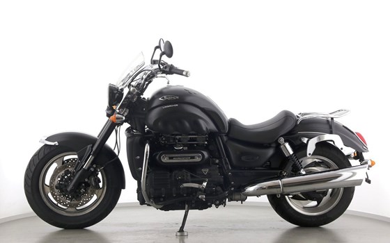 Gebrauchtmotorrad Triumph Rocket III Roadster - Bild 5