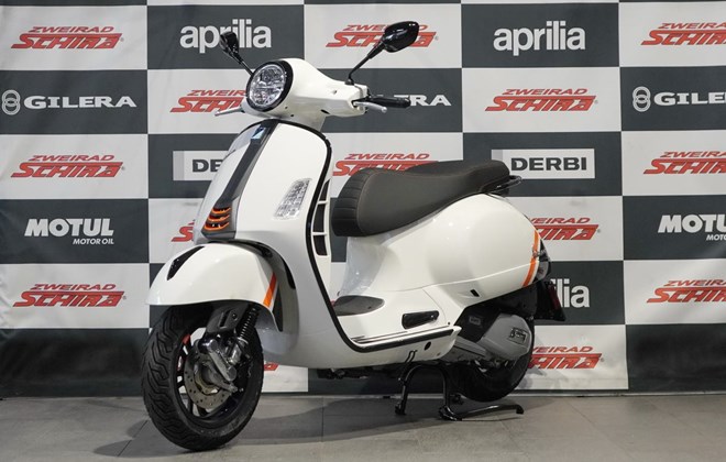 Vespa GTS 125 Super Sport