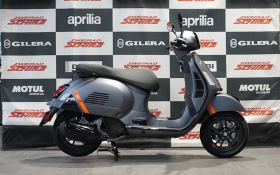 Neufahrzeug Vespa GTS Super Sport - Bild 1