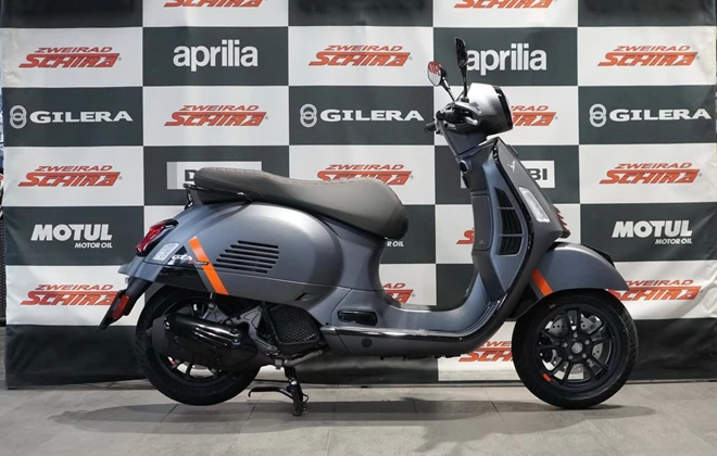 Vespa GTS Super Sport