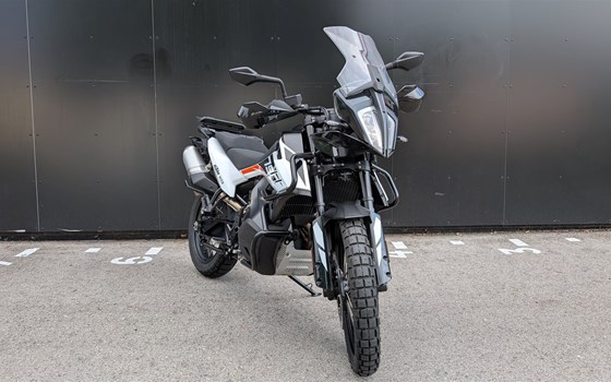 Gebrauchtmotorrad KTM 790 Adventure - Bild 1 Gebrauchtmotorrad KTM 790 Adventure - Bild 1