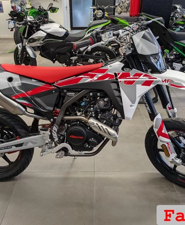 Fantic XMF 125 Performance