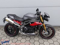 Gebrauchtmotorrad Triumph Speed Triple R