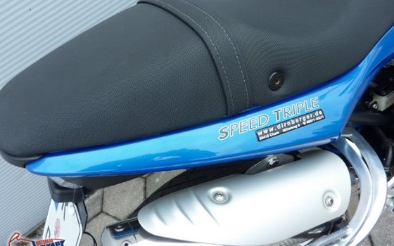 Gebrauchtmotorrad Triumph Speed Triple 1050 - Bild 5