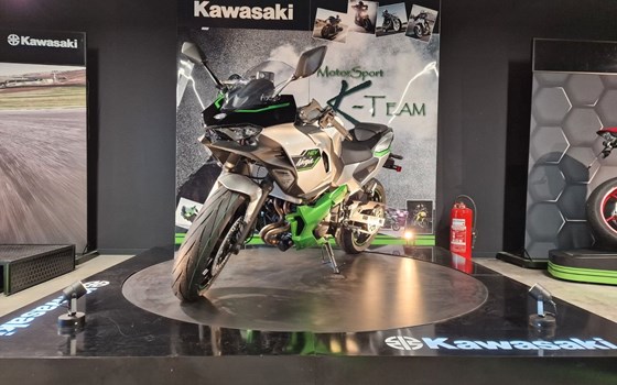 Gebrauchtmotorrad Kawasaki Ninja 7 Hybrid - Bild 20