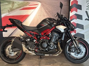 Kawasaki Z900