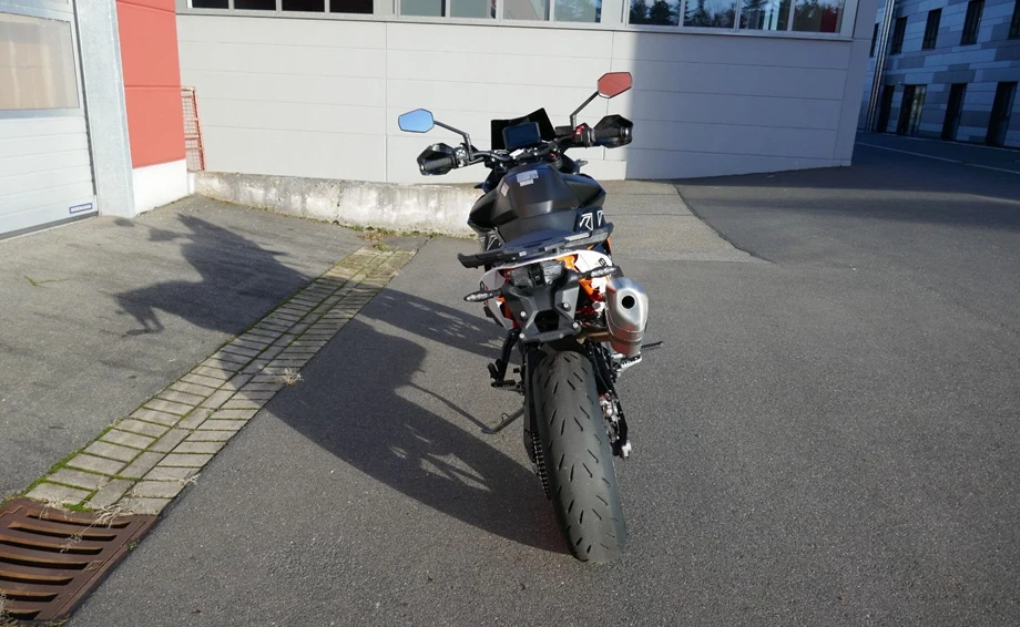 Angebot KTM 890 SMT Bild 5: Angebot KTM 890 SMT